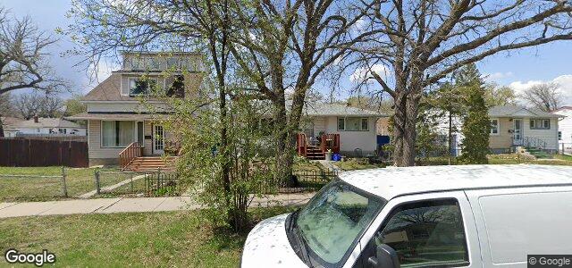 450 Parkview Street（加拿大曼尼托巴省温尼伯市）房屋照片