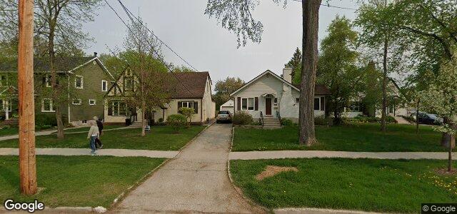 303 Kingston Crescent（加拿大曼尼托巴省温尼伯市）房屋照片