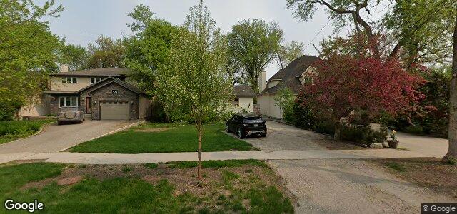 323 Kingston Crescent（加拿大曼尼托巴省温尼伯市）房屋照片