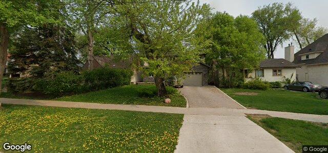 327 Kingston Crescent（加拿大曼尼托巴省温尼伯市）房屋照片