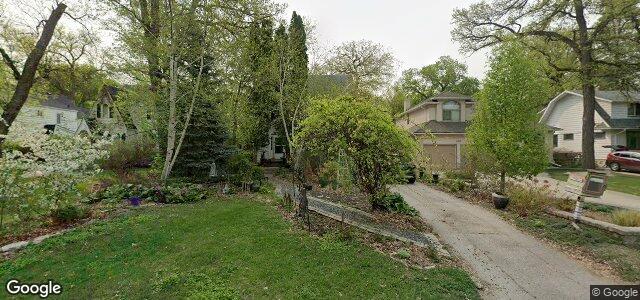 Photo of 356 Kingston Crescent in Winnipeg, Manitoba