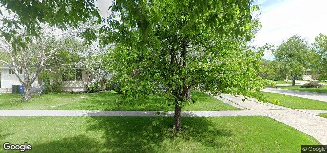 Larawan ng 413 Golf Boulevard sa Winnipeg, Manitoba