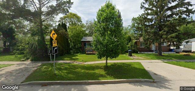 440 Country Club Boulevard（加拿大曼尼托巴省温尼伯市）房屋照片