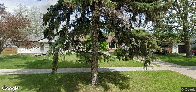 441 Greenacre Boulevard（加拿大曼尼托巴省温尼伯市）房屋照片