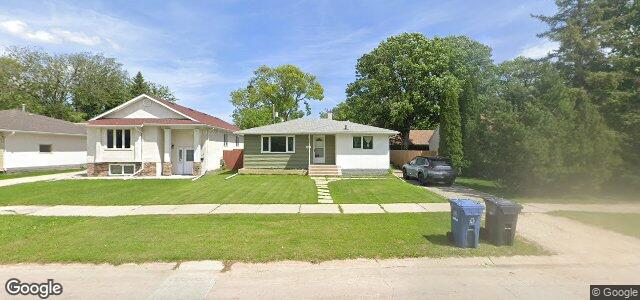 Photo of 445 Woodlands Crescent in Winnipeg, Manitoba