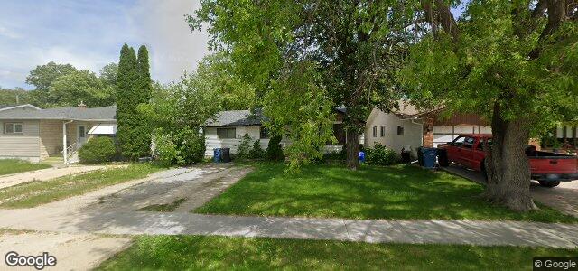 465 Woodlands Crescent（加拿大曼尼托巴省温尼伯市）房屋照片