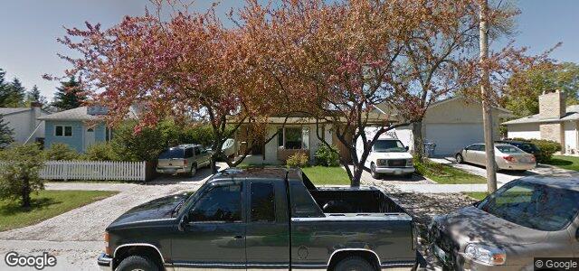 498 Golf Boulevard（加拿大曼尼托巴省温尼伯市）房屋照片