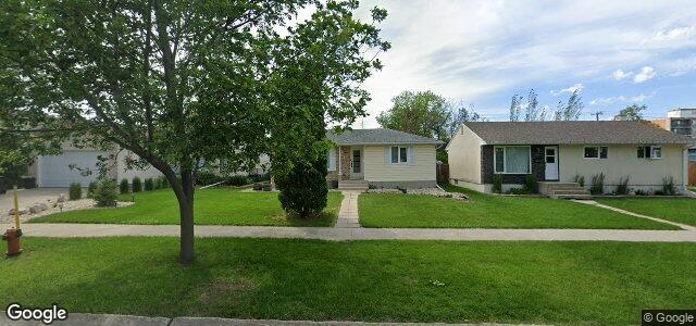 506 Golf Boulevard（加拿大曼尼托巴省温尼伯市）房屋照片