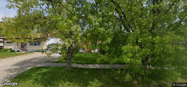 507 Greenacre Boulevard（加拿大曼尼托巴省温尼伯市）房屋照片