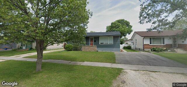 515 Golf Boulevard（加拿大曼尼托巴省温尼伯市）房屋照片