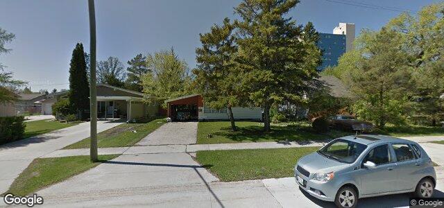 518 Woodlands Crescent（加拿大曼尼托巴省温尼伯市）房屋照片