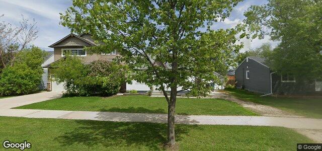 527 Golf Boulevard（加拿大曼尼托巴省温尼伯市）房屋照片