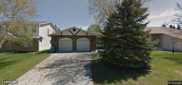 88 Pinehurst Crescent（加拿大曼尼托巴省温尼伯市）房屋照片