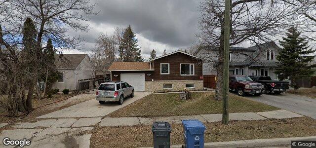 Photo of 195 Sadler Avenue in Winnipeg, Manitoba