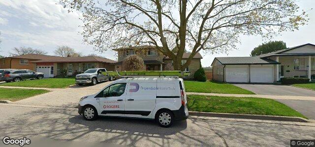 11 Oakhurst Crescent（加拿大曼尼托巴省温尼伯市）房屋照片