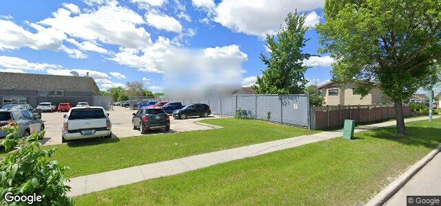 Photo of 14 Bender Bay in Winnipeg, Manitoba