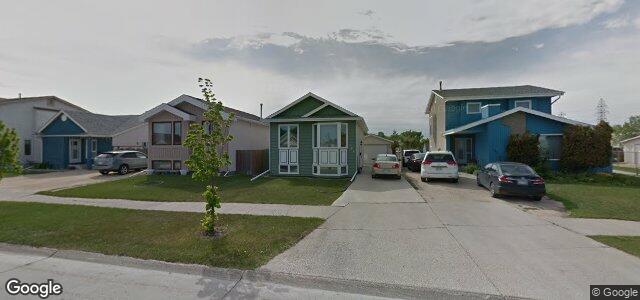 155 Dobrinsky Drive（加拿大曼尼托巴省温尼伯市）房屋照片