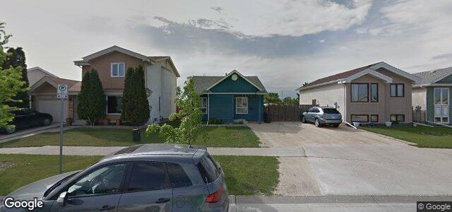 163 Dobrinsky Drive（加拿大曼尼托巴省温尼伯市）房屋照片