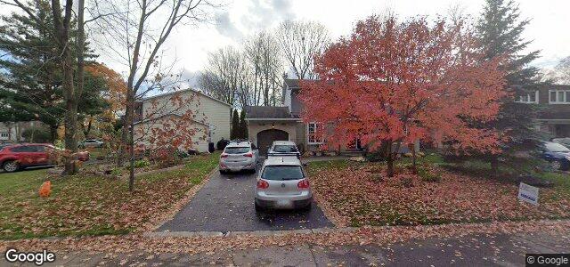 23 Oakhurst Crescent（加拿大曼尼托巴省温尼伯市）房屋照片