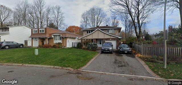 Larawan ng 3 Oakhurst Crescent sa Winnipeg, Manitoba