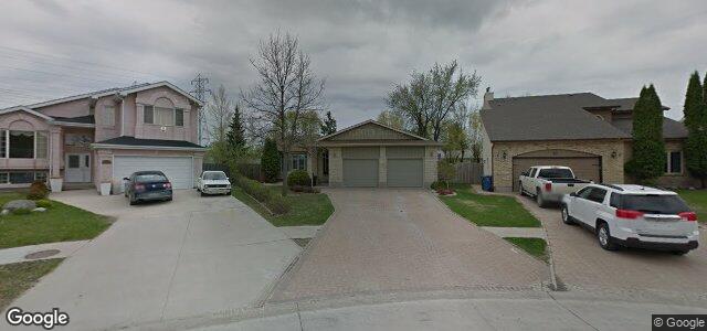 31 Stardust Crescent（加拿大曼尼托巴省温尼伯市）房屋照片