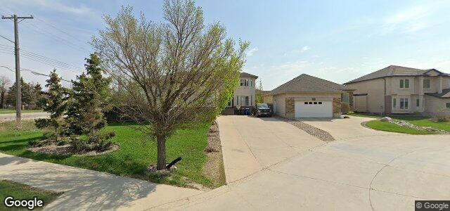 Photo of 5 Linden Ridge Drive in Winnipeg, Manitoba