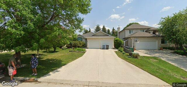 111 Duncan Norrie Drive（加拿大曼尼托巴省温尼伯市）房屋照片