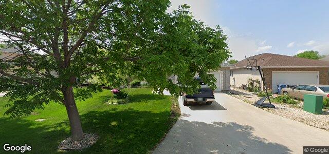 114 Duncan Norrie Drive（加拿大曼尼托巴省温尼伯市）房屋照片