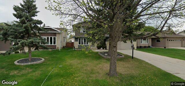 118 Wallingford Crescent（加拿大曼尼托巴省温尼伯市）房屋照片