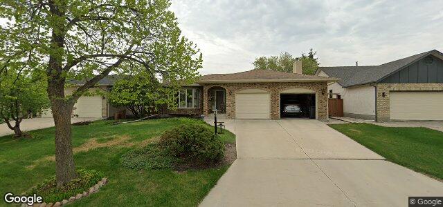 118 Woodington Bay（加拿大曼尼托巴省温尼伯市）房屋照片