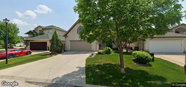 Photo of 127 Lindenshore Drive in Winnipeg, Manitoba