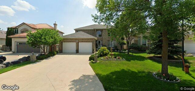 Photo of 147 Lindenshore Drive in Winnipeg, Manitoba