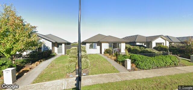 18 Wallingford Crescent（加拿大曼尼托巴省温尼伯市）房屋照片