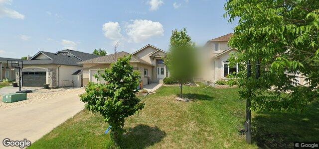 Larawan ng 19 Lindenshore Drive sa Winnipeg, Manitoba