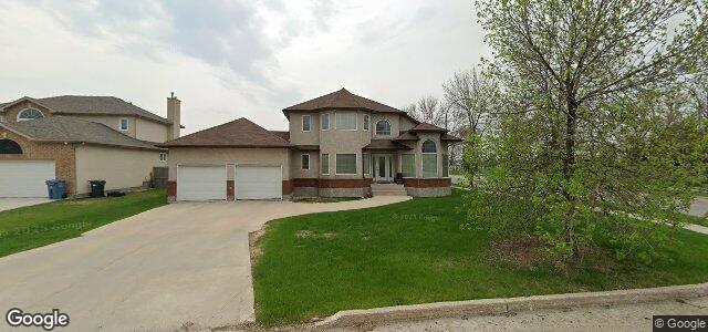 Photo of 2 Brentcliffe Drive in Winnipeg, Manitoba