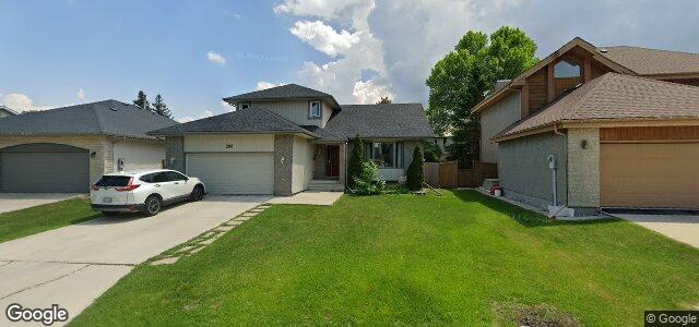 Larawan ng 204 Lindenwood Drive E sa Winnipeg, Manitoba