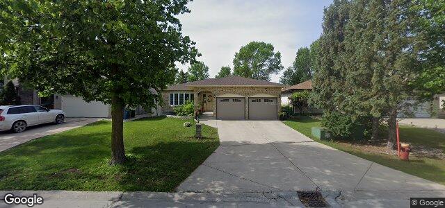 242 Tweedsmuir Road（加拿大曼尼托巴省温尼伯市）房屋照片