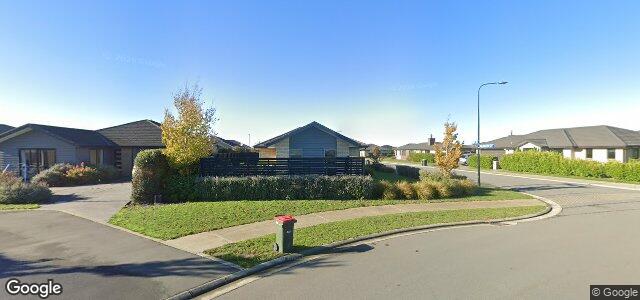 30 Wallingford Crescent（加拿大曼尼托巴省温尼伯市）房屋照片