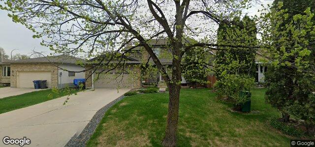 54 Wallingford Crescent（加拿大曼尼托巴省温尼伯市）房屋照片