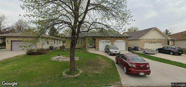 7 Wallingford Crescent（加拿大曼尼托巴省温尼伯市）房屋照片