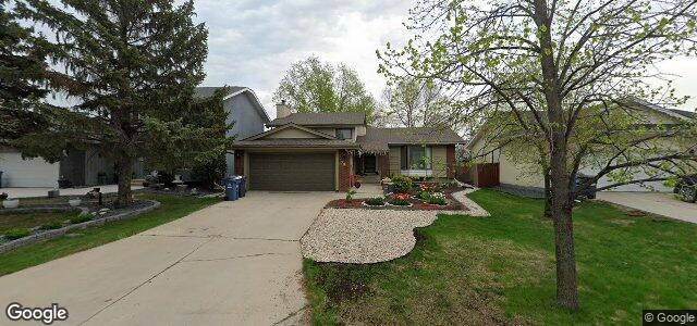 70 Wallingford Crescent（加拿大曼尼托巴省温尼伯市）房屋照片