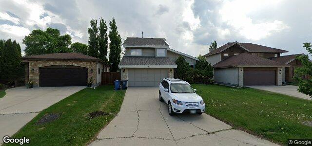 74 Eaglemount Crescent（加拿大曼尼托巴省温尼伯市）房屋照片