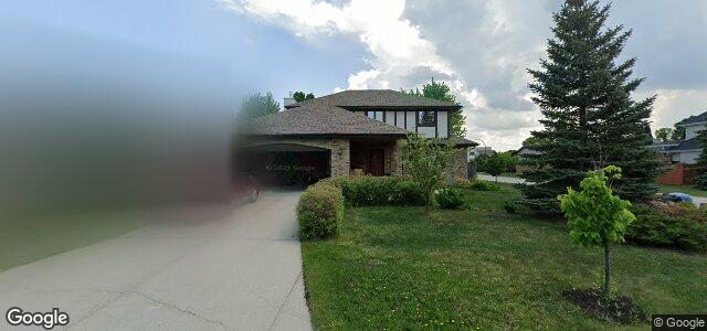 Photo of 82 Waterbury Drive in Winnipeg, Manitoba