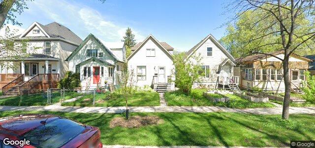 329 Arnold Avenue（加拿大曼尼托巴省温尼伯市）房屋照片