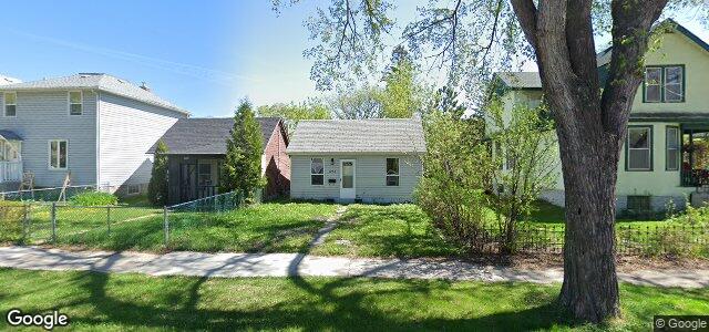 693 Nassau Street S（加拿大曼尼托巴省温尼伯市）房屋照片