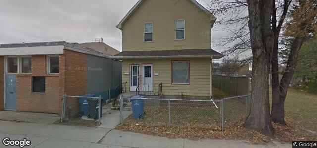 216 Selkirk Avenue（加拿大曼尼托巴省温尼伯市）房屋照片