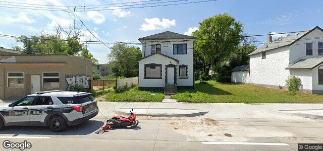 360 Selkirk Avenue（加拿大曼尼托巴省溫尼伯市）房屋照片