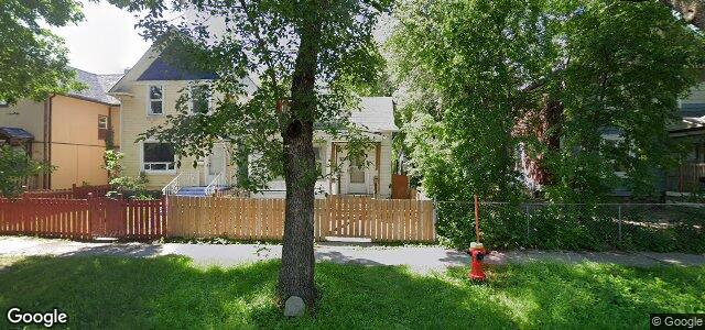 374 Stella Avenue（加拿大曼尼托巴省温尼伯市）房屋照片