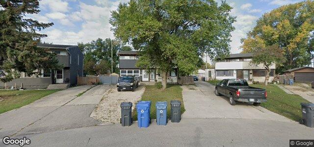 131 Berkshire Bay（加拿大曼尼托巴省温尼伯市）房屋照片