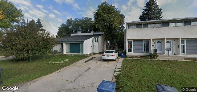 22 Berkshire Bay（加拿大曼尼托巴省温尼伯市）房屋照片